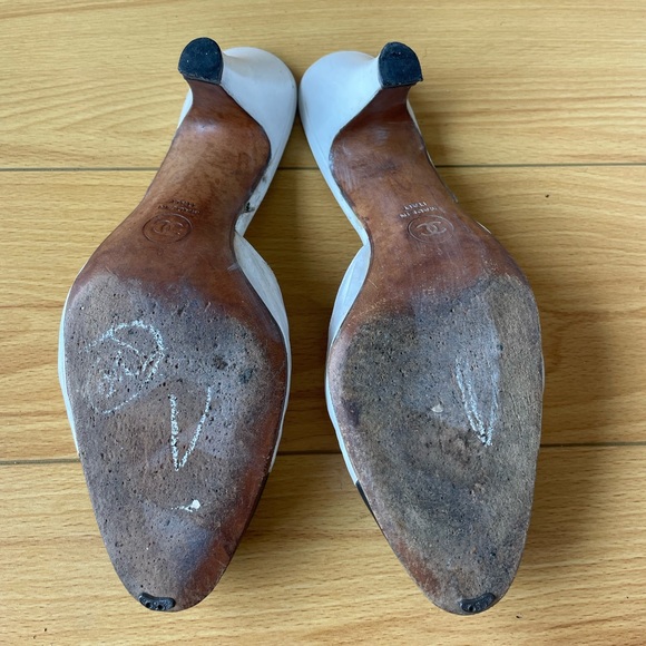 Vintage Chanel Mules - Picture 3 of 6